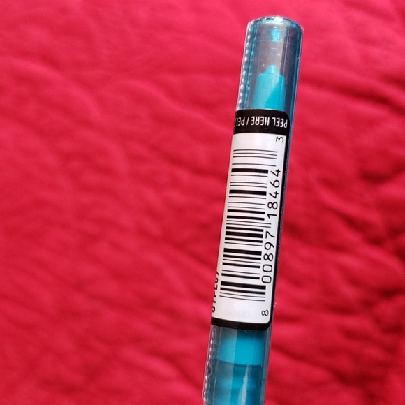 NYX OFF TROPIC PRO LINER - Picture 8 of 8